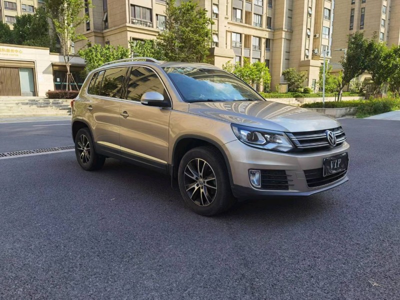 徐州14年大众途观2