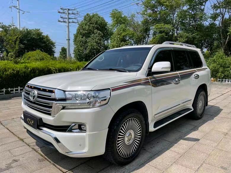 盐城17年丰田兰德酷路泽3