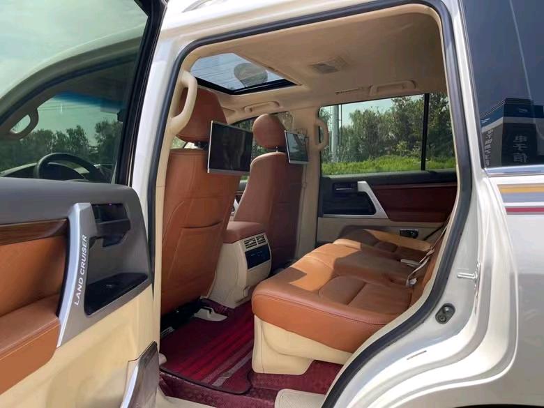 盐城17年丰田兰德酷路泽5