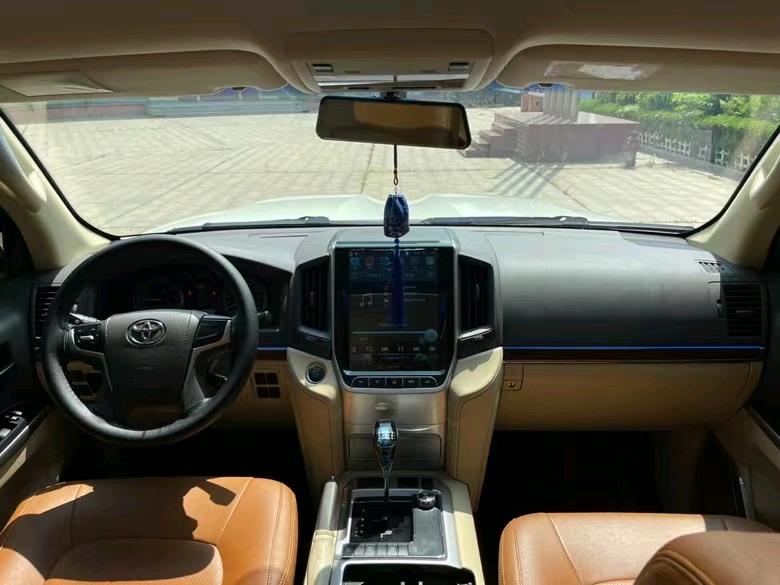 盐城17年丰田兰德酷路泽7