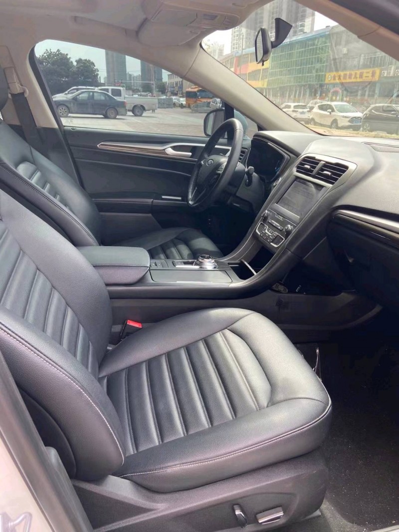 北京20年福特蒙迪欧4