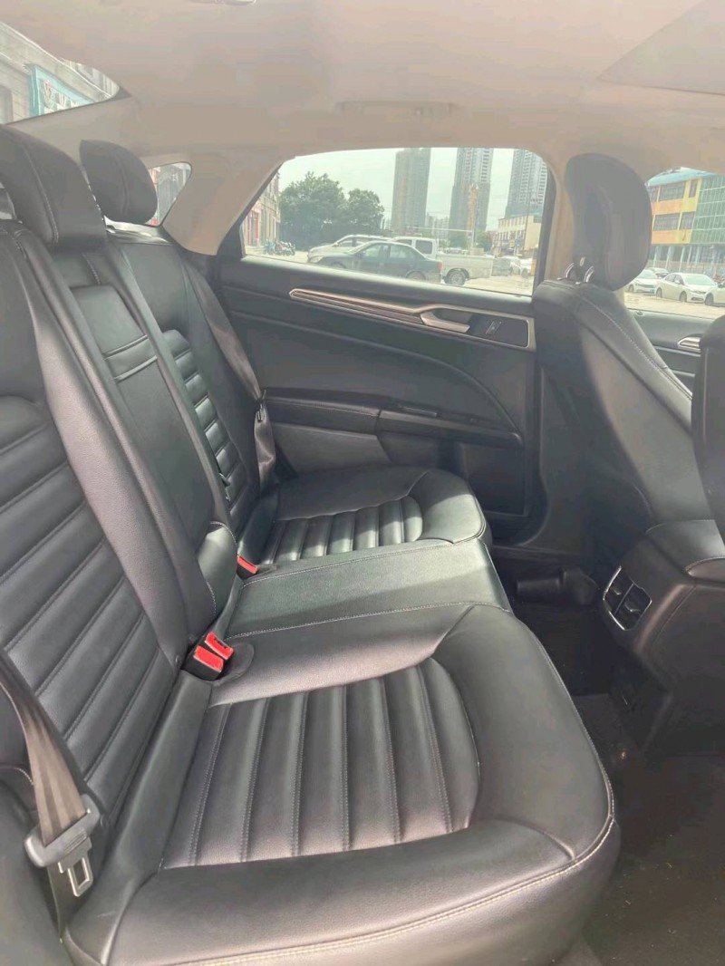 北京20年福特蒙迪欧8