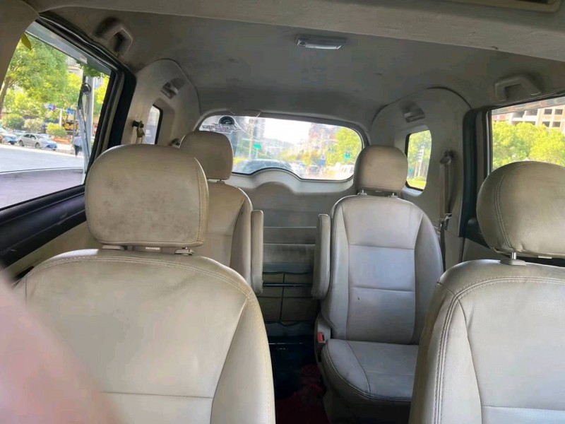 北京17年东风风光5