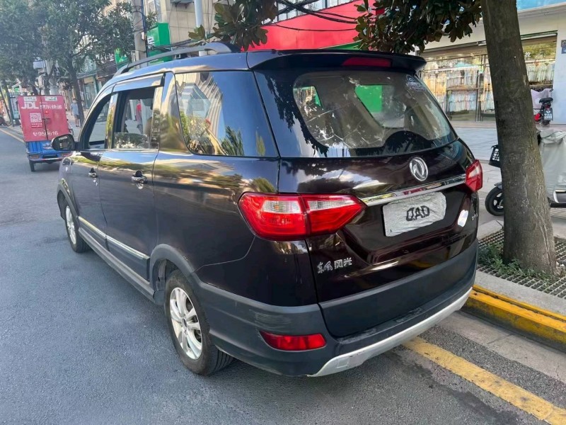 北京17年东风风光9