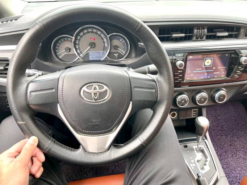 东莞16年丰田雷凌6