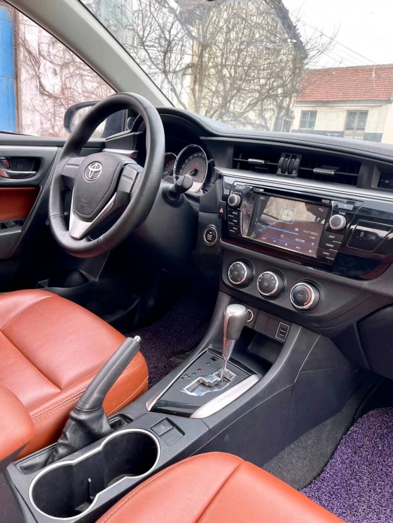 东莞16年丰田雷凌7