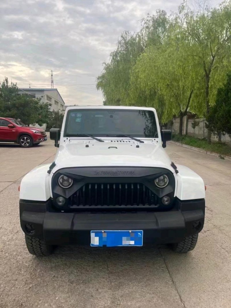 石家莊18年Jeep牧馬人1