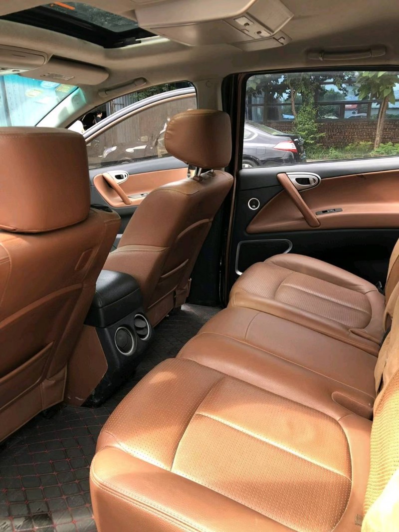 沈阳12年纳智捷大7 SUV7