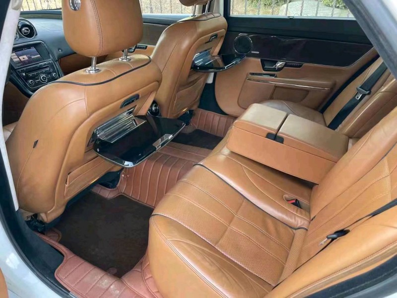 東營10年捷豹XJ4