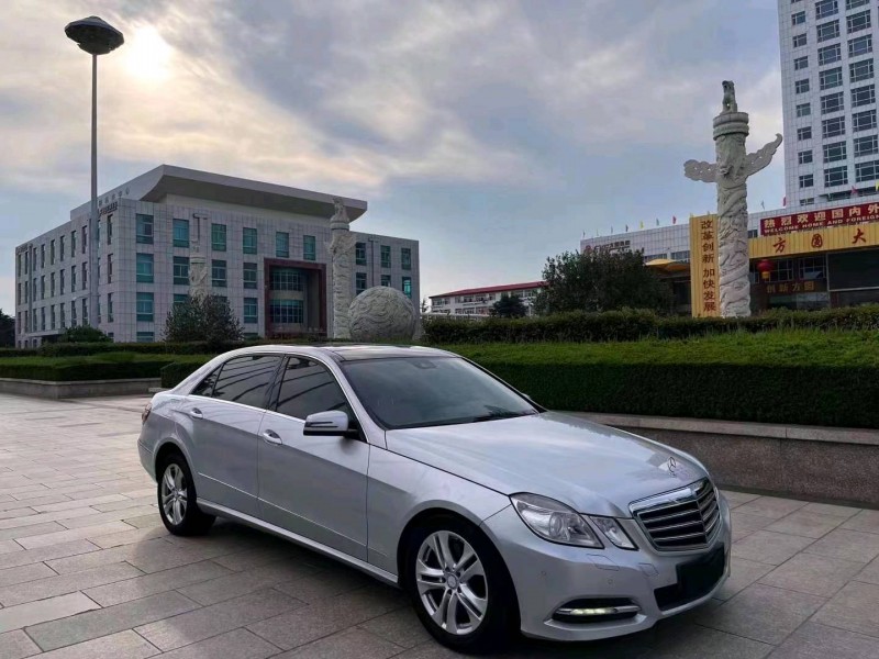 烟台11年奔驰E8