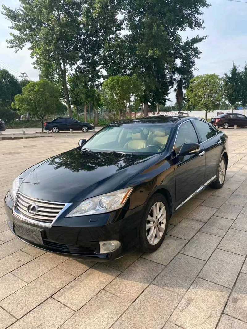 北京11年雷克萨斯ES2