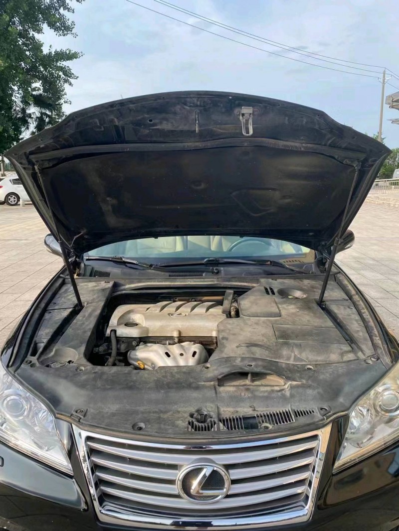 北京11年雷克萨斯ES5