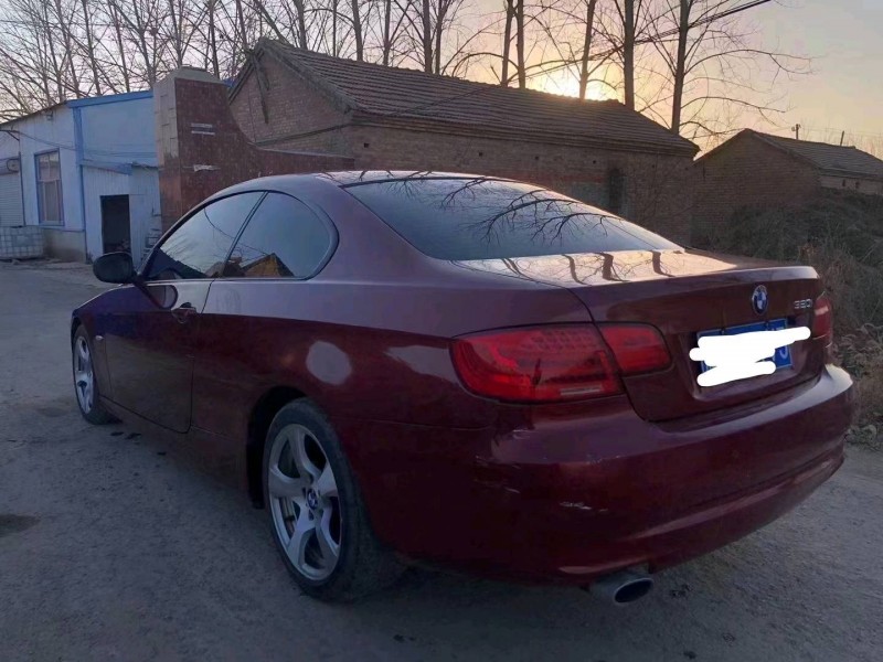 北京11年宝马3系4