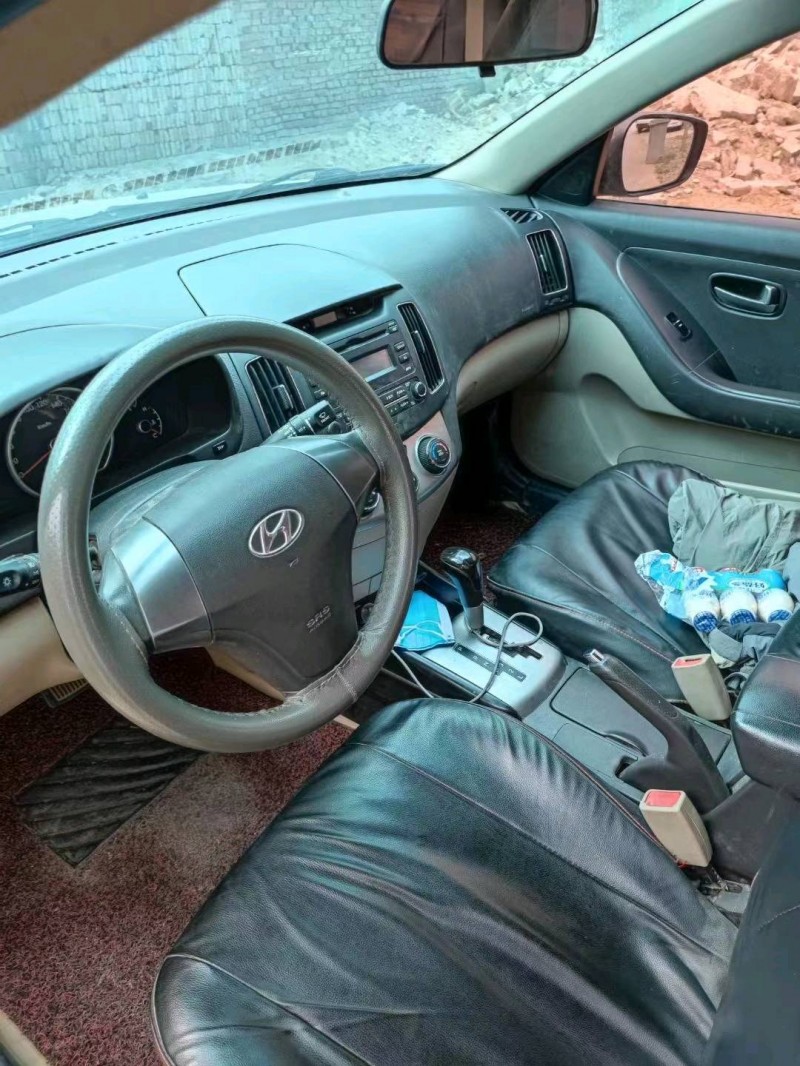 北京14年现代悦动4