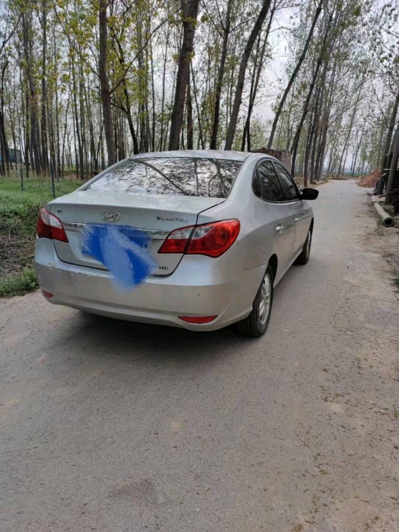 北京14年现代悦动7