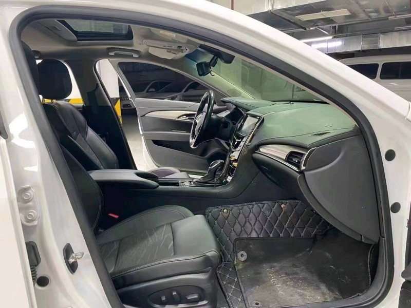 成都19年凯迪拉克ATS4