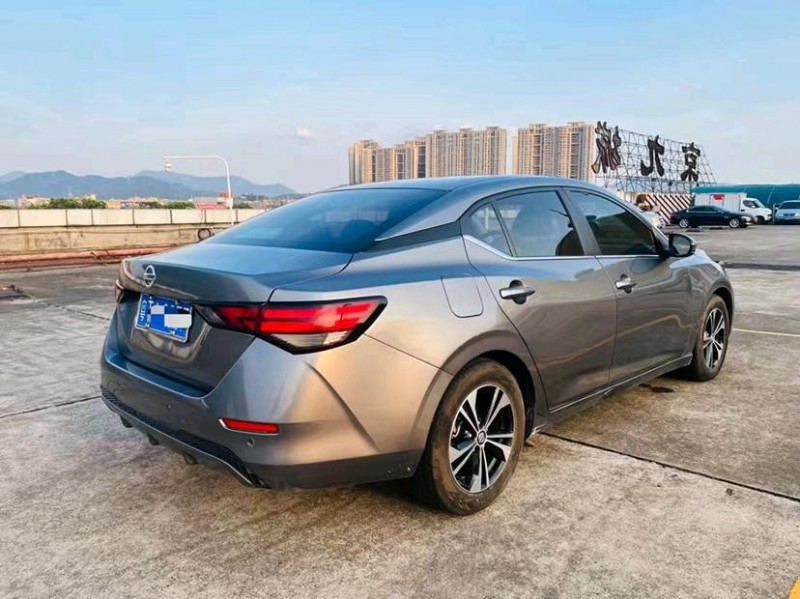 东莞19年日产轩逸8