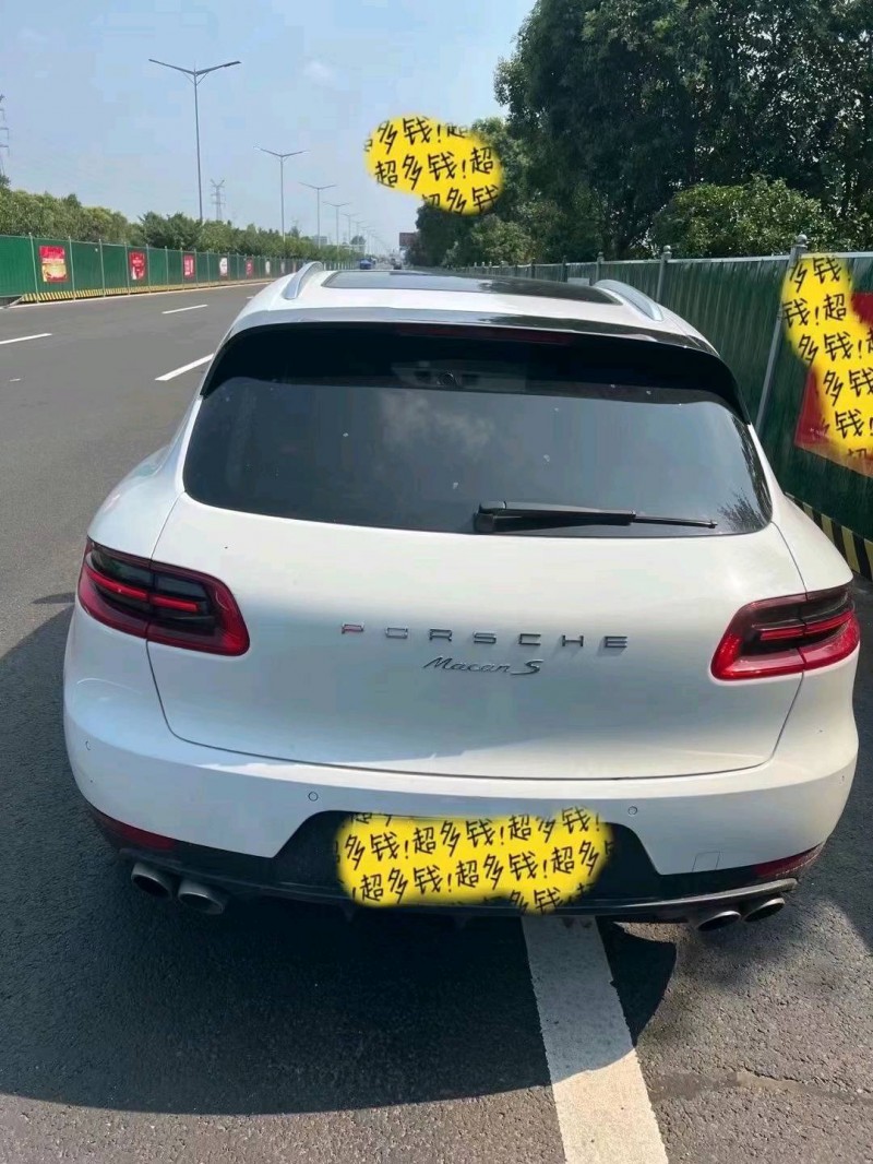 北京16年保时捷Macan8