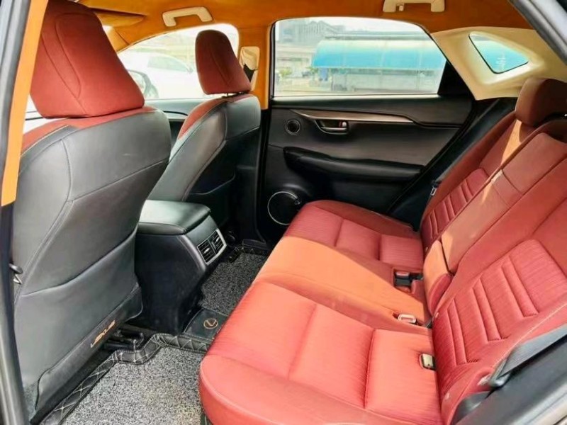 东莞18年雷克萨斯NX6