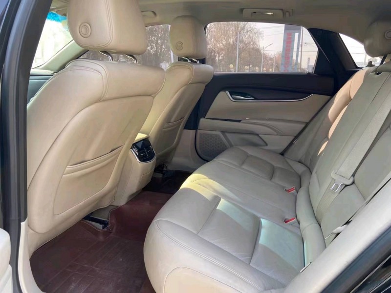 徐州15年凯迪拉克XTS4