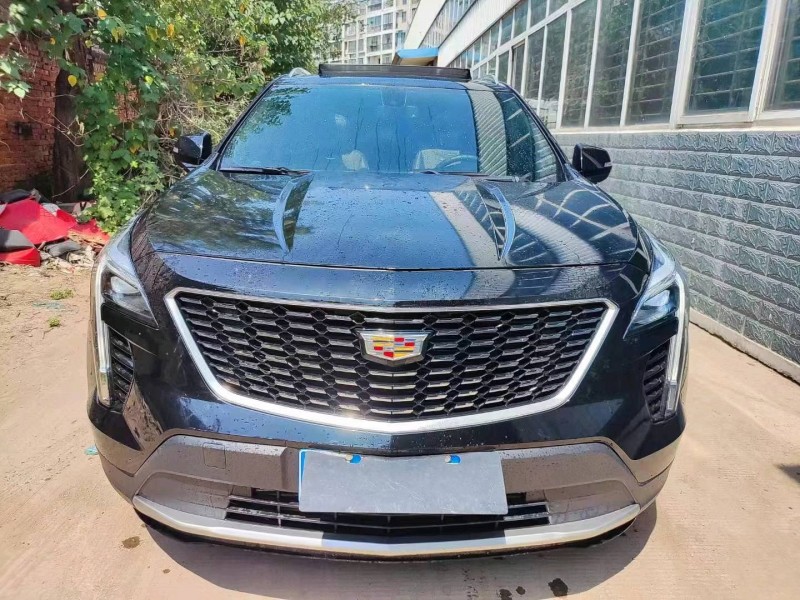 北京20年凯迪拉克XT41