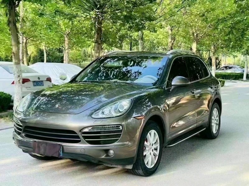 烟台12年保时捷卡宴2