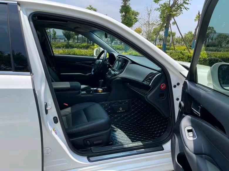 盐城16年丰田皇冠6