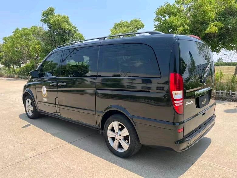 盐城13年奔驰唯雅诺8