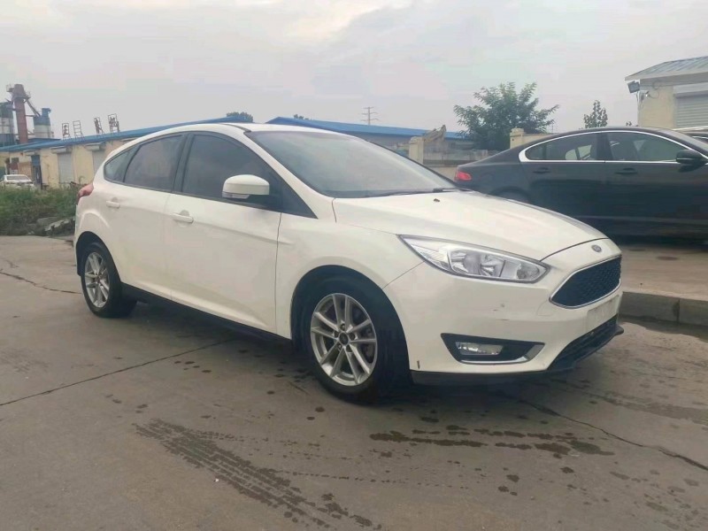 烟台16年福特福克斯2