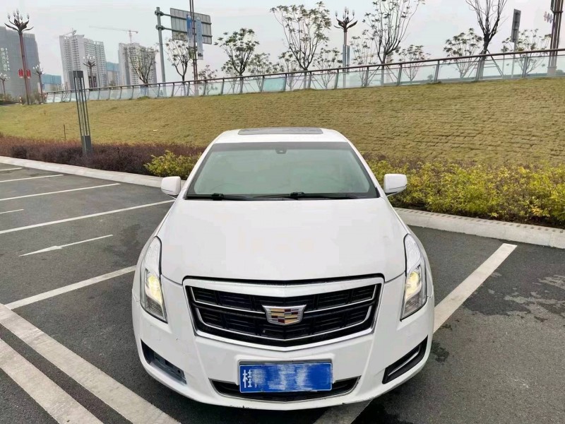 广州18年凯迪拉克XTS1