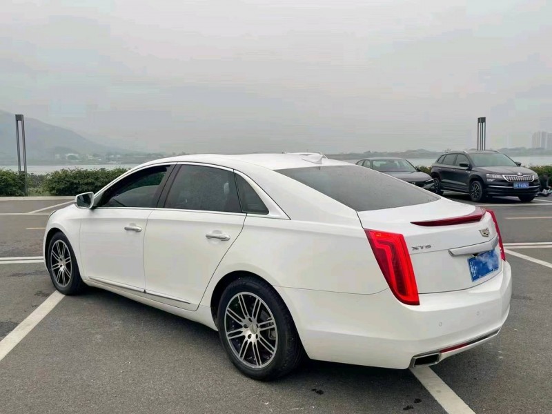 广州18年凯迪拉克XTS7
