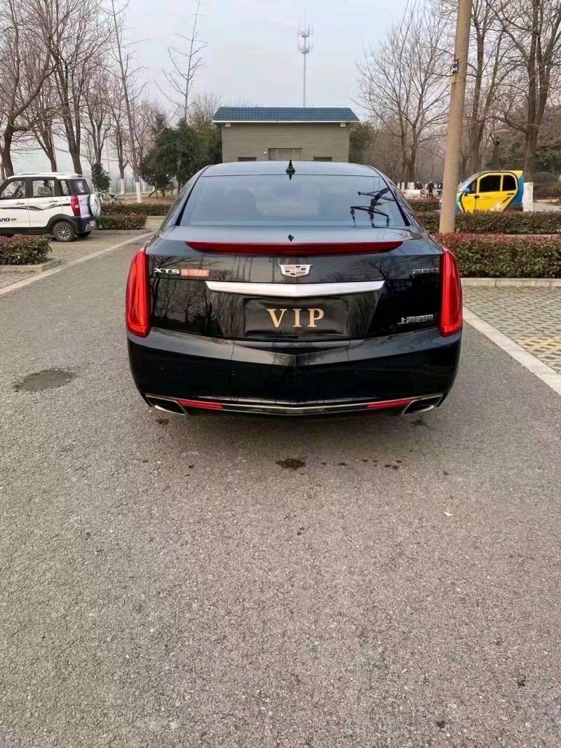 徐州16年凯迪拉克XTS8