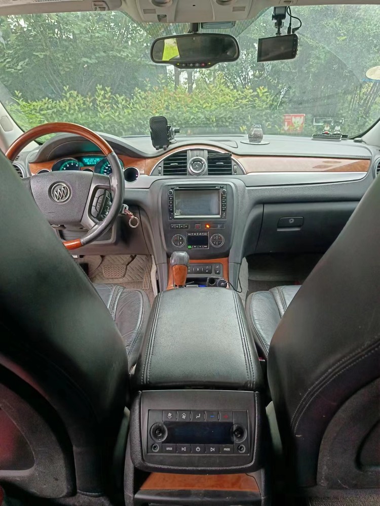 北京12年别克昂科雷3