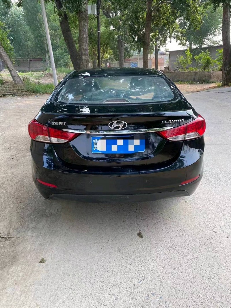 保定13年现代朗动9