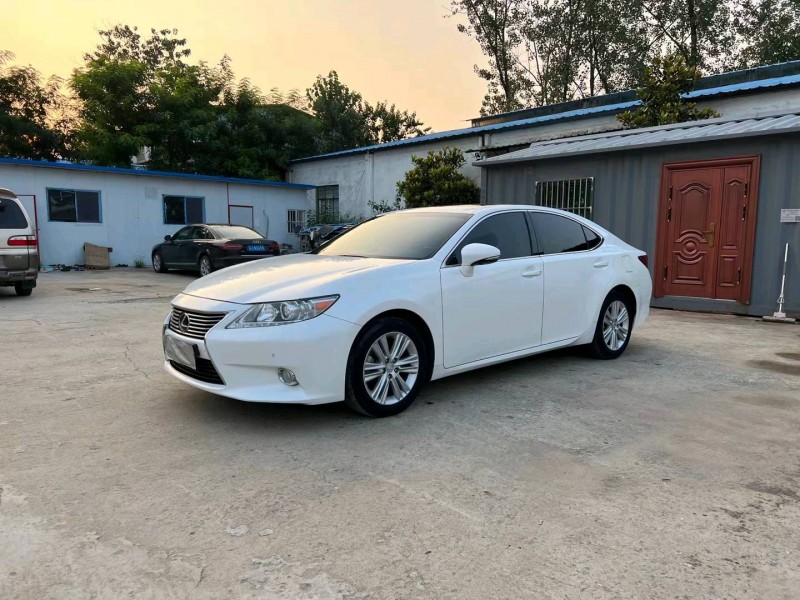 徐州15年雷克萨斯ES3