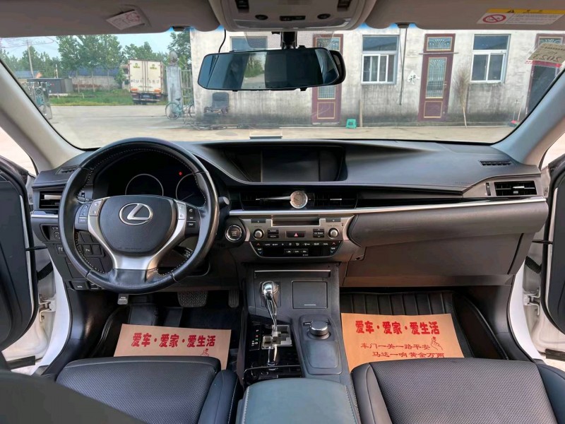 徐州15年雷克萨斯ES5