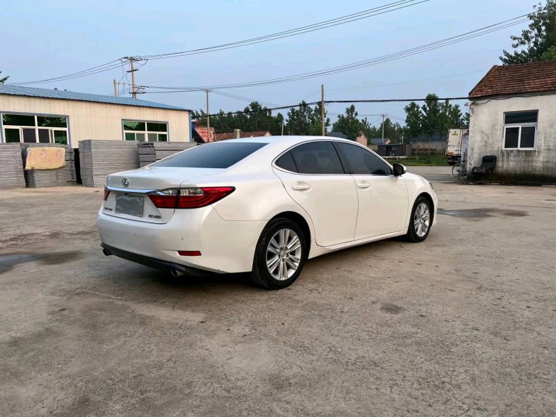 徐州15年雷克萨斯ES8