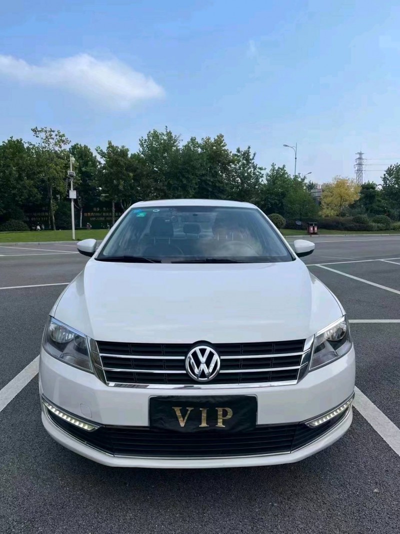 北京17年大众朗逸1