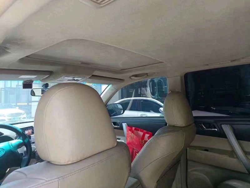 北京12年丰田汉兰达5