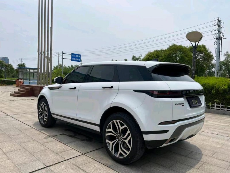 盐城21年路虎极光8