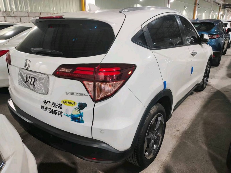 中山18年本田缤智3