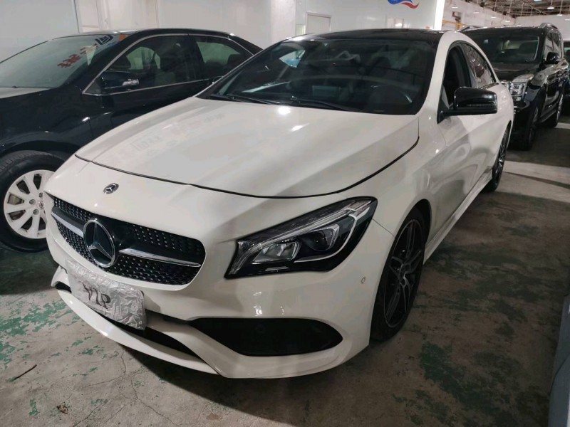 中山18年奔驰CLA2