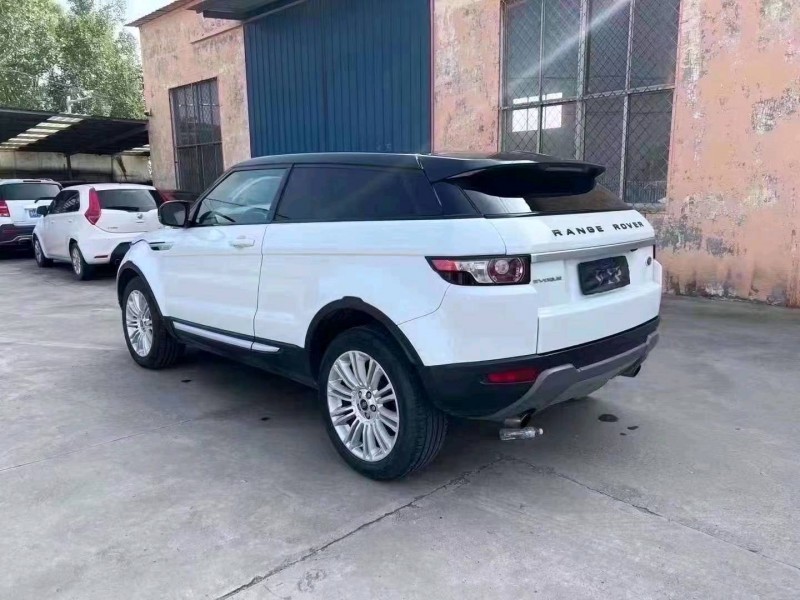 济宁13年路虎极光8