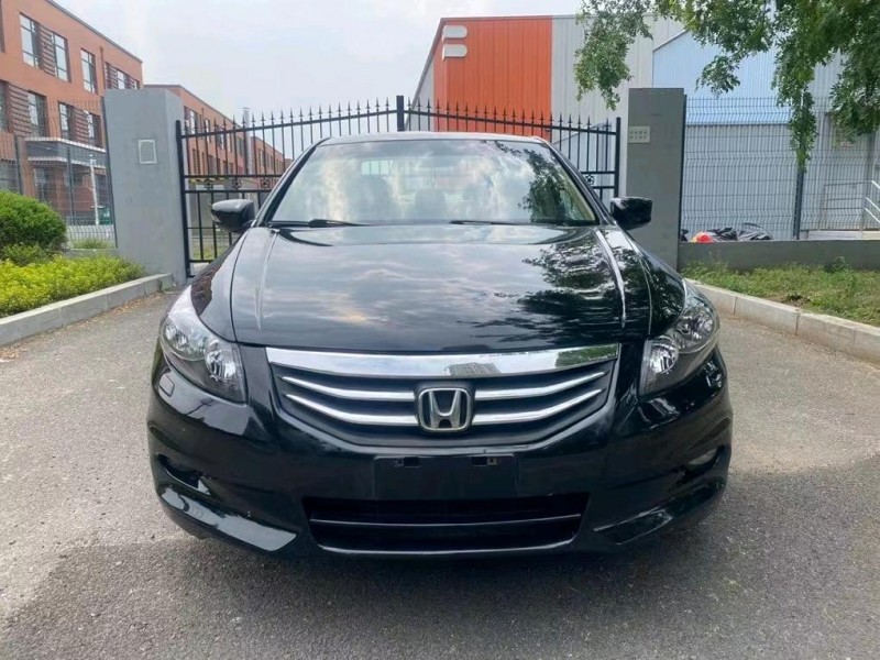 沈阳12年本田雅阁1