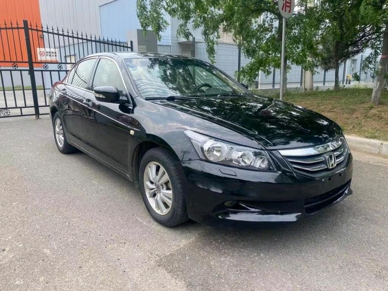 沈阳12年本田雅阁4