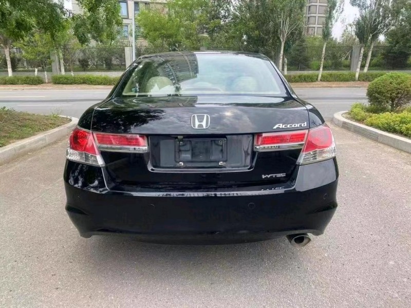 沈阳12年本田雅阁6