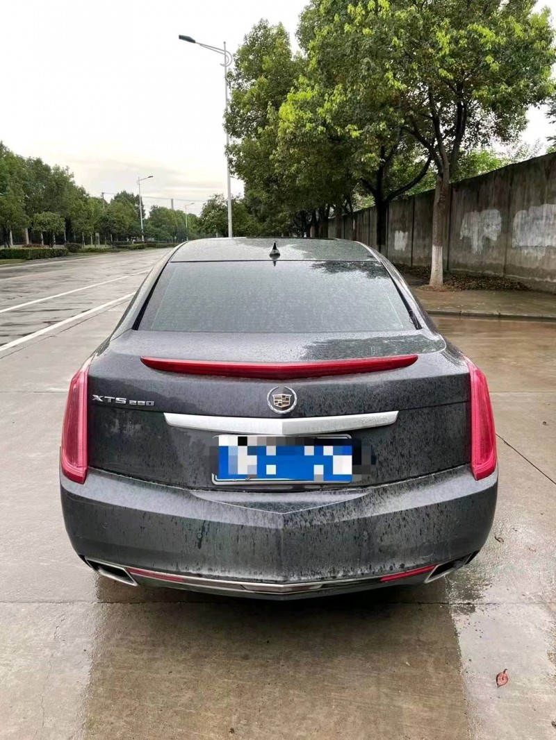 北京14年凯迪拉克XTS4