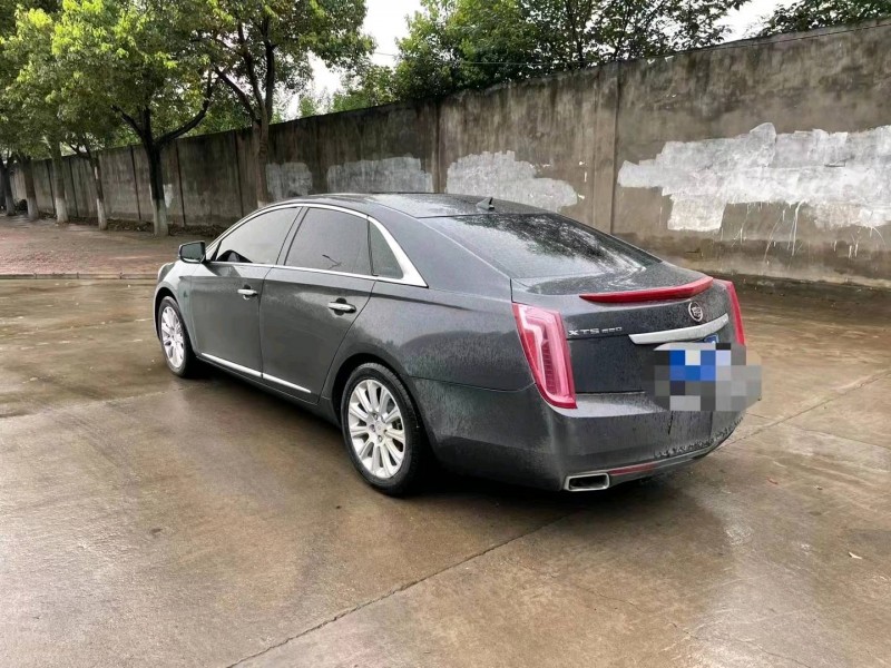 北京14年凯迪拉克XTS7