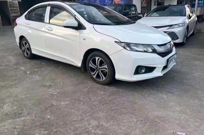 邵阳16年本田锋范4