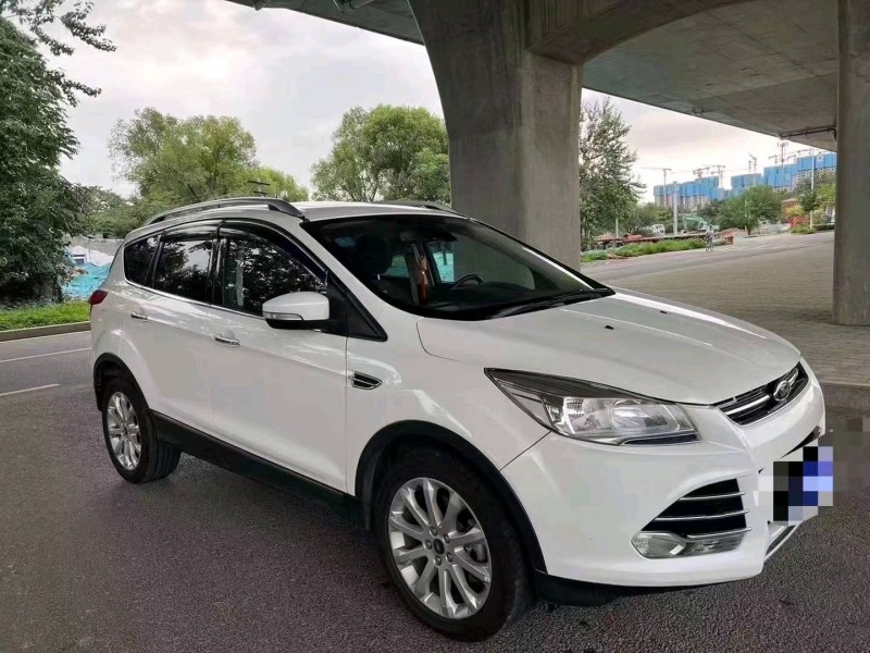 北京14年福特翼虎2